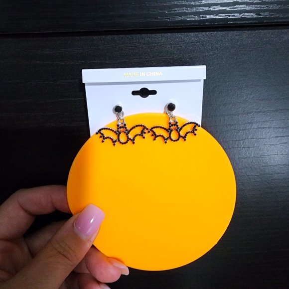 Halloween Flying Black Bat Earring / Black Bat Earring / Rhinestone Crystal - Picture 7 of 9